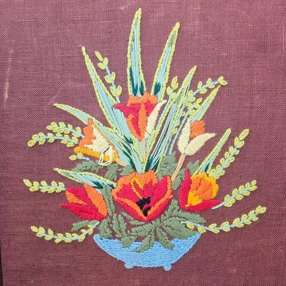 Vintage MCM Autumn Floral Crewel Embroidery Framed - Picture 3 of 4